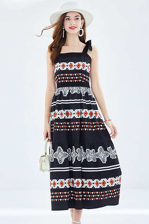 Captivating Runway Fashion Designer Spaghetti Strap, Ruffled Holiday, Cocktail, Party Classic Day & Evening Maxi Dress